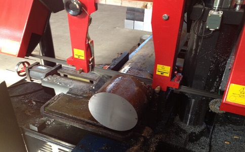 南澳卧式带锯床加工时出现明显振荡如何排查？